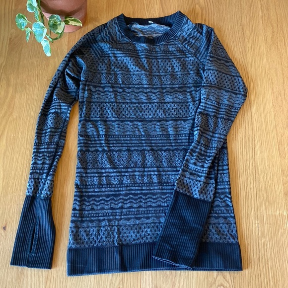 Lululemon Rest Less Pullover - Picture 4 of 10